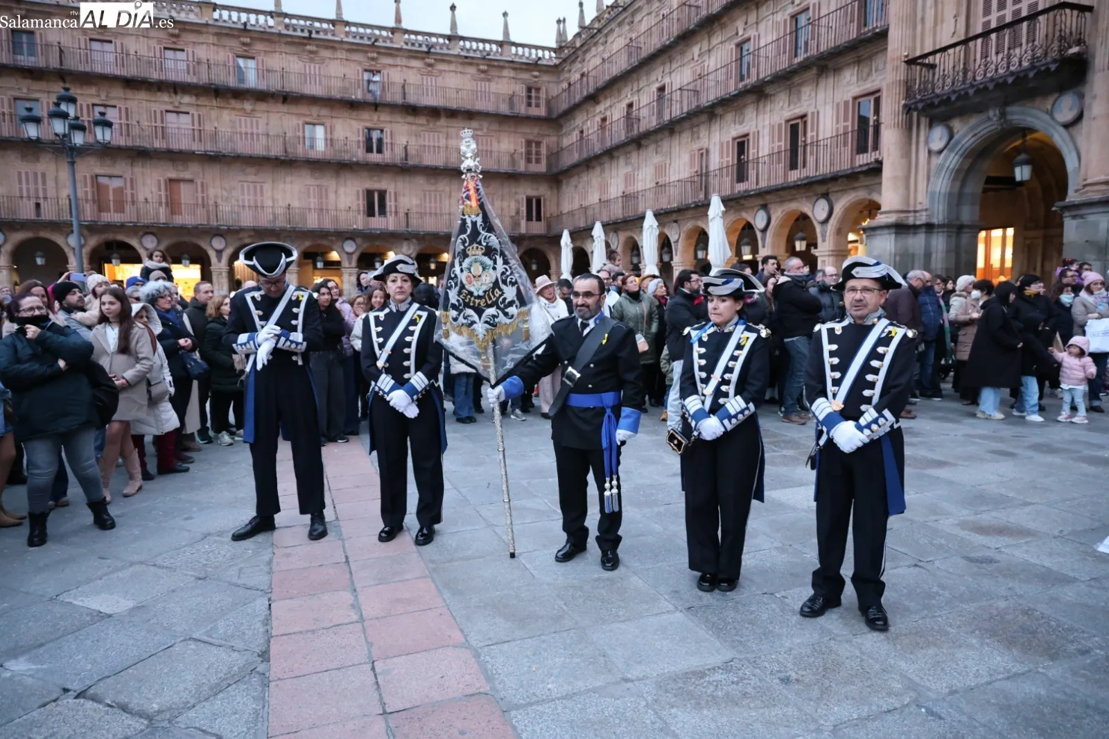Emotiva suelta de globos y reivindicación de Pyfano en el corazón de Salamanca | Fotos: David Sañudo