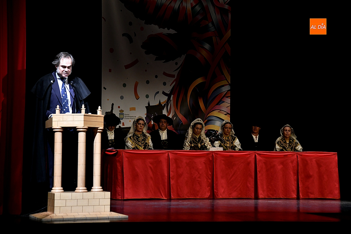 Jesus Cobaleda pregonero de Carnaval del Toro de Ciudad Rodrigo de la Asociación Charra del Caballo 