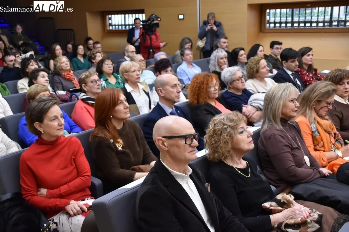 Presentación del Espacio abierto de la AECC en Salamanca. Foto de Toni Sánchez