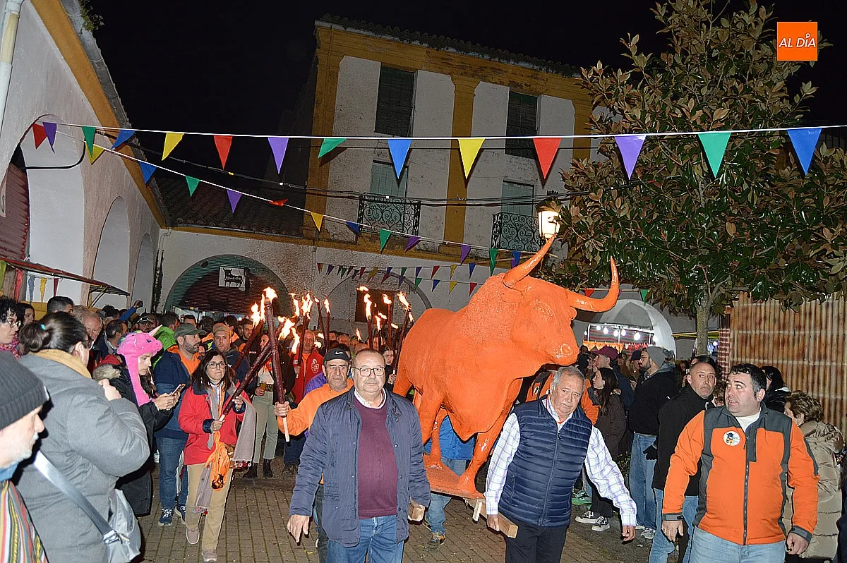 Quema del toro de cenizos
