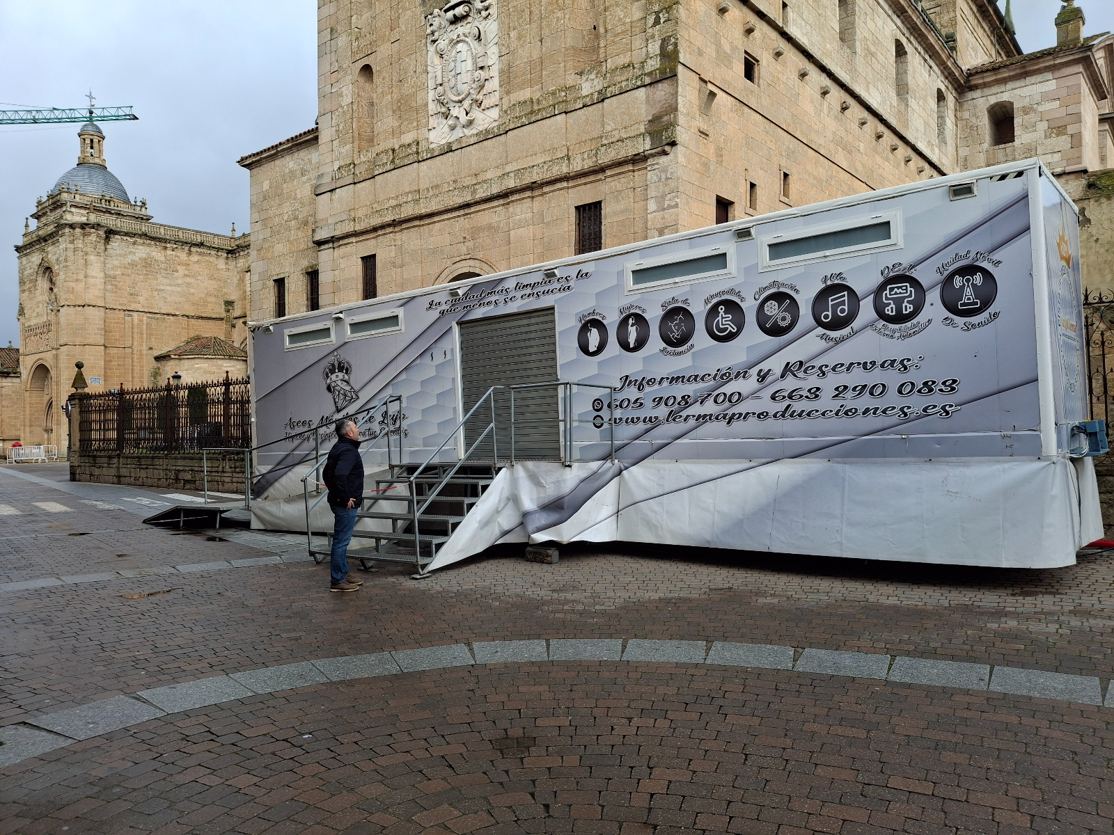 Refuerzo de baños y limpieza en las zonas clave del Carnaval del Toro en Ciudad Rodrigo 
