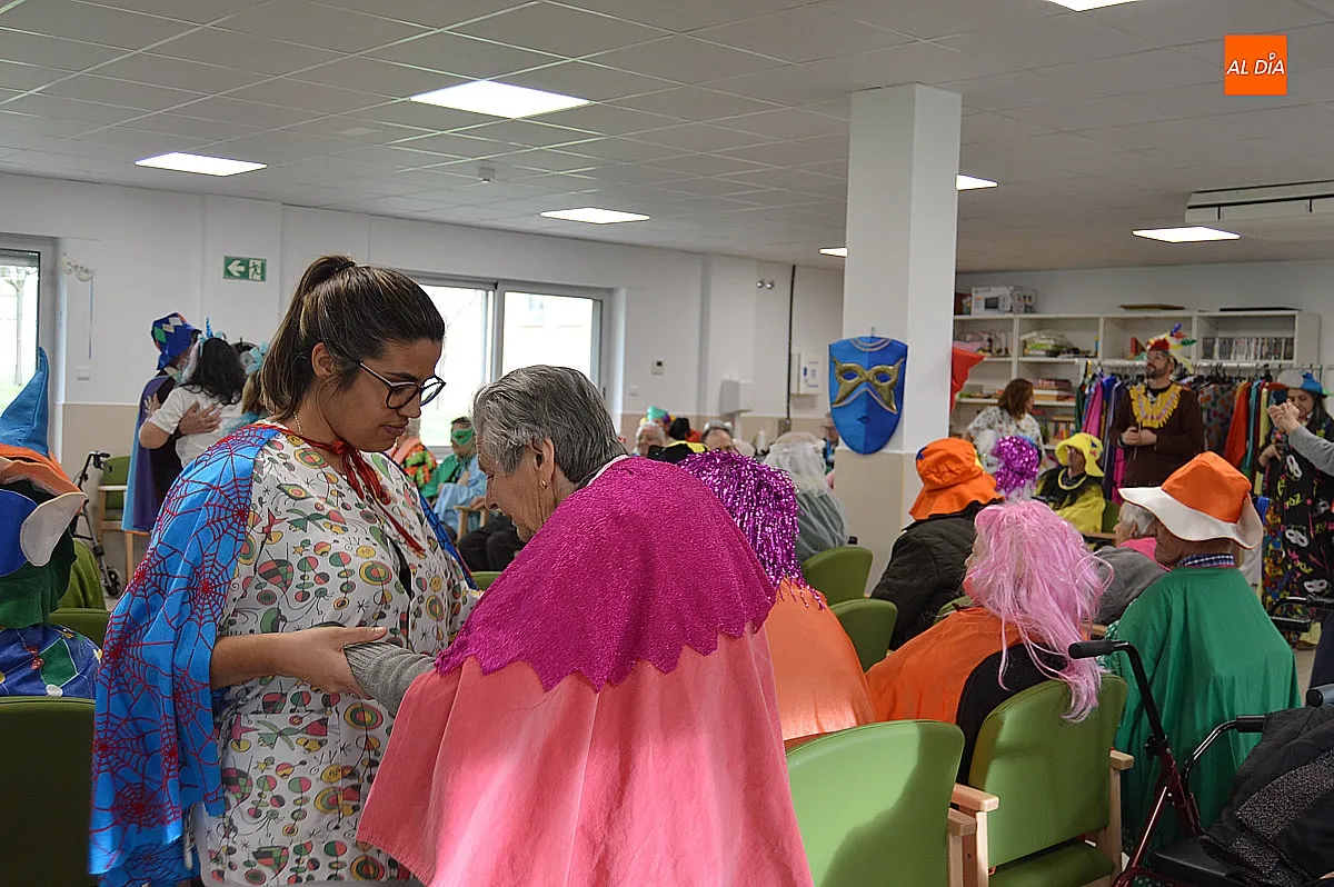 Fiesta de Carnaval en la Residencia Mixta Provincial 