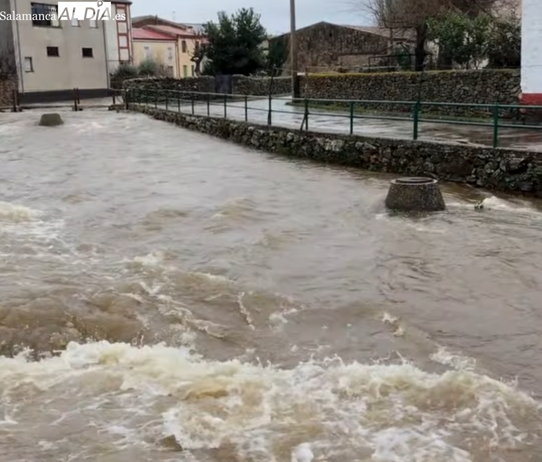 Alerta roja en los embalses de Arribes por las crecidas