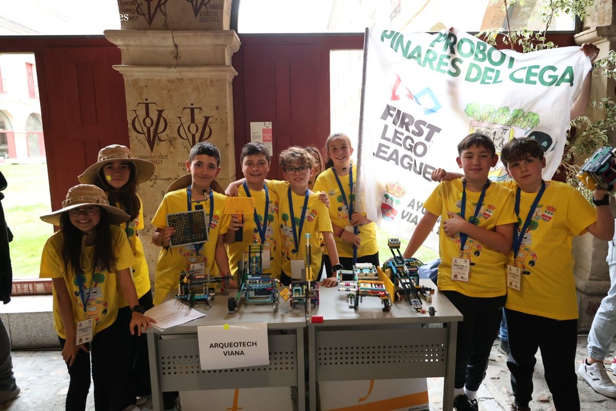 FOTOS | La USAL reúne a 300 jóvenes en la First Lego League Salamanca