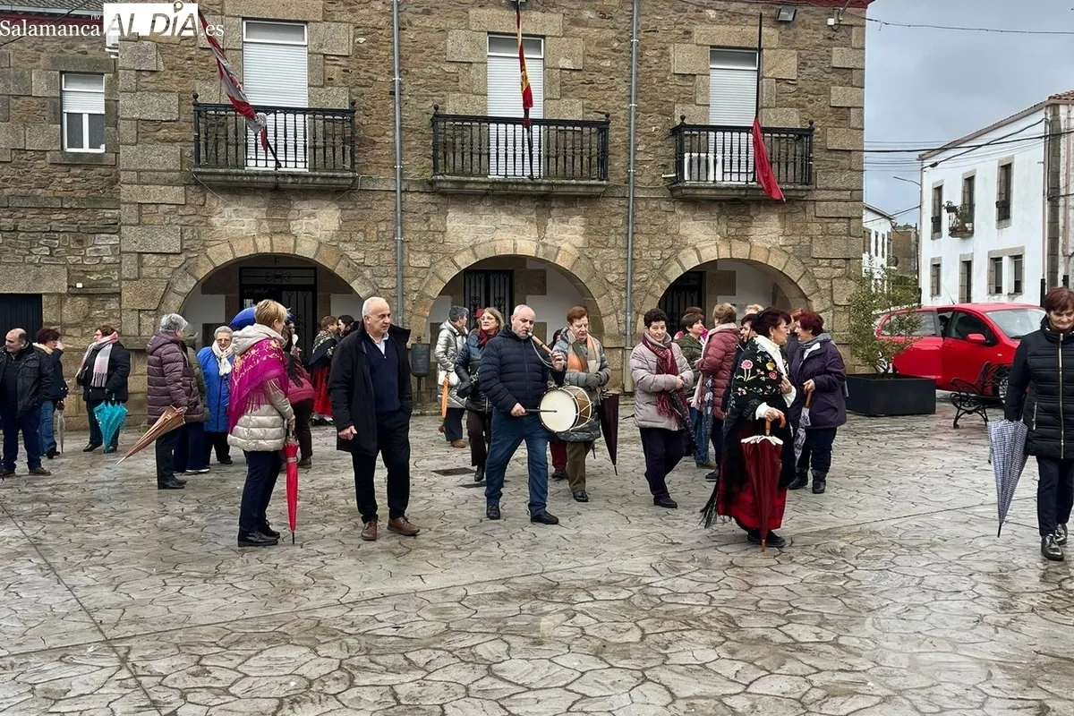 Fiesta de Santa Águeda en Barruecopardo