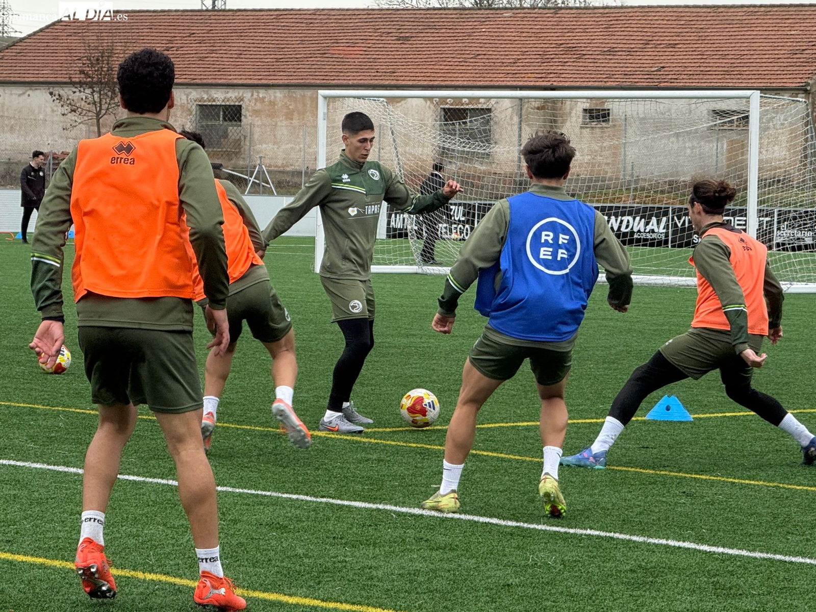 FOTOS | La ausencia de Jota marca el inicio de la semana de entrenamientos para Unionistas, que no podrá contar con De la Nava en Tajonar