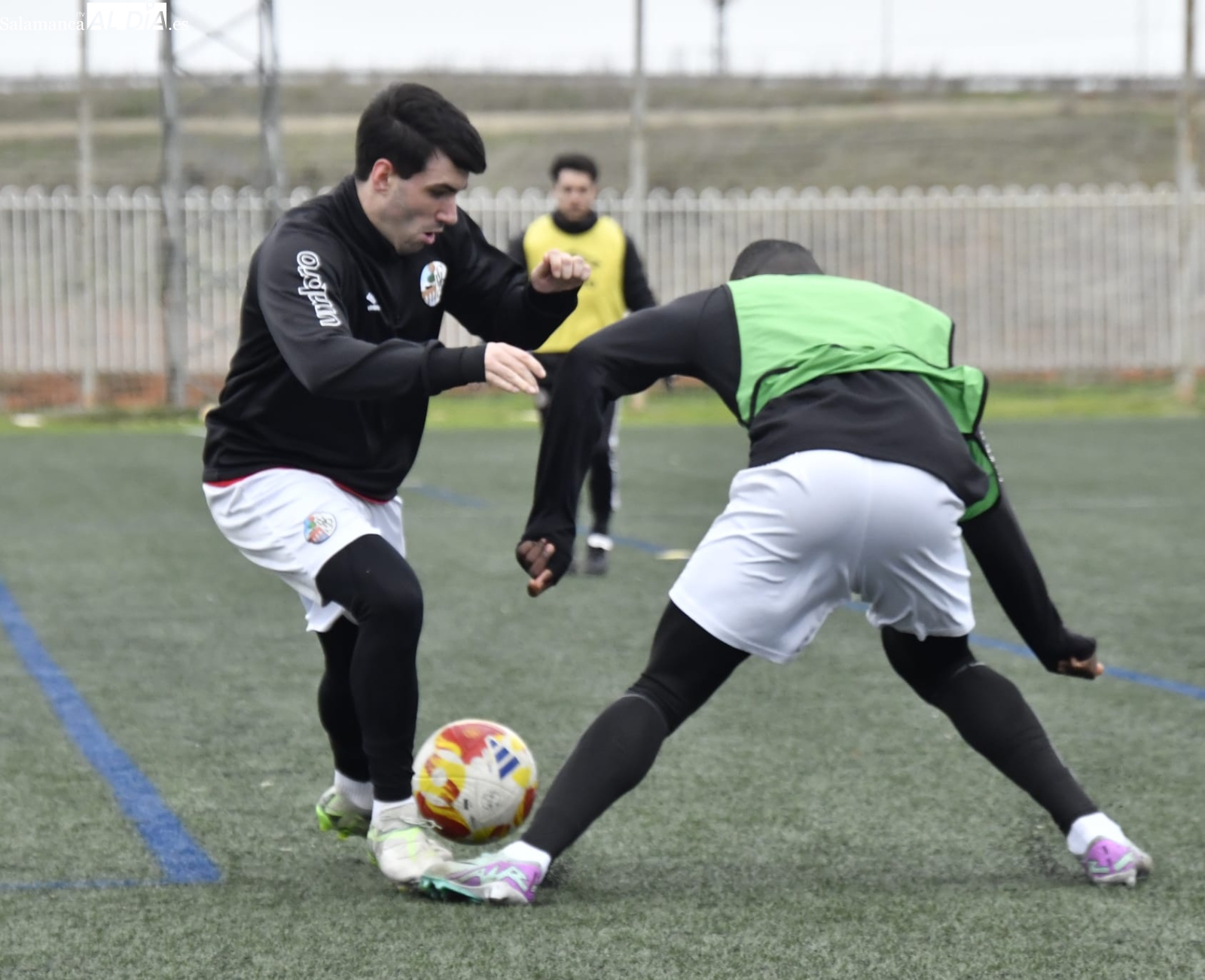FOTOS | Sorpresiva ausencia en el primer entrenamiento del Salamanca UDS para la final en Ávila: Leo Mendes no pisa el Tori