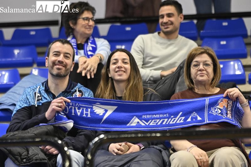 FOTOS | ¡Ambientazo en Würzburg para soñar con unas semis europeas de nuevo para el Perfumerías Avenida!