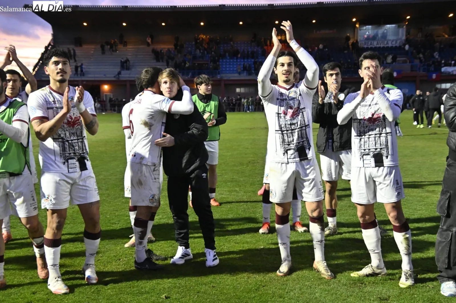Foto 12 - FOTOS | Un doblete de 'S&uacute;per Javi Delgado' obra la remontada del Salamanca UDS en &Aacute;vila para volver al playoff en cuarta posici&oacute;n (1-2)