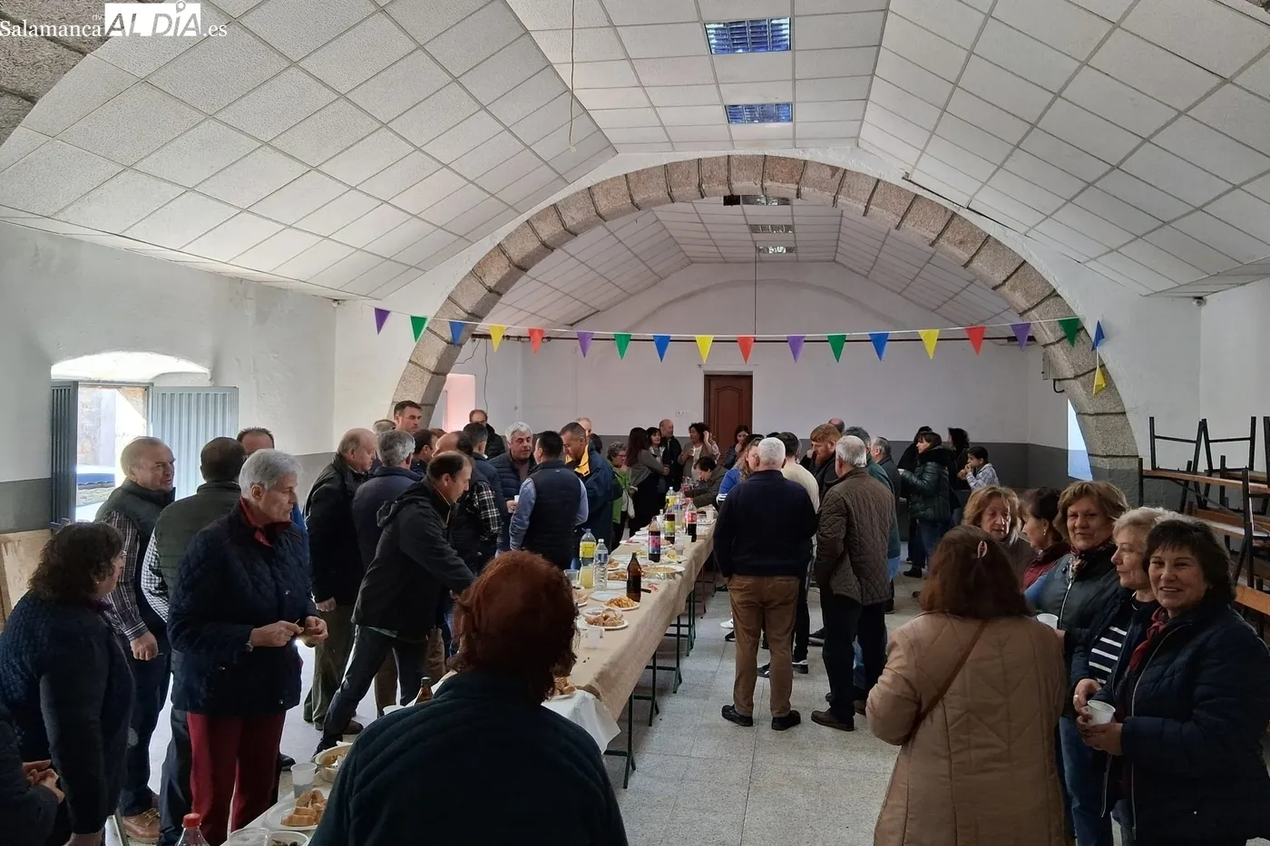 Homenaje a la enfermera Carmen Díez en Valderrodrigo / CORRAL