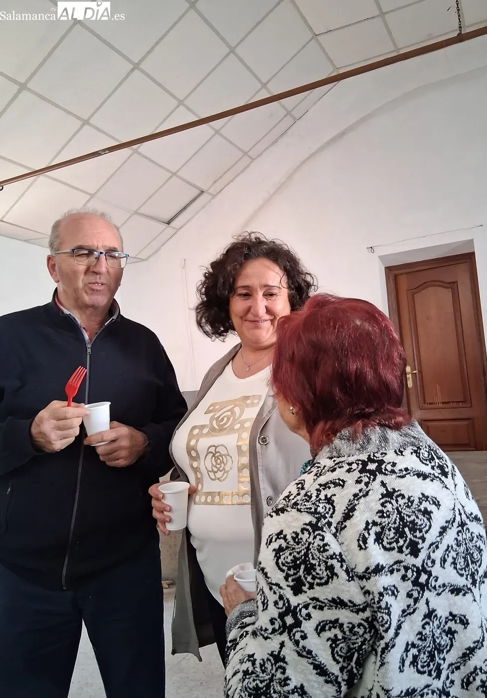 Homenaje a la enfermera Carmen Díez en Valderrodrigo / CORRAL