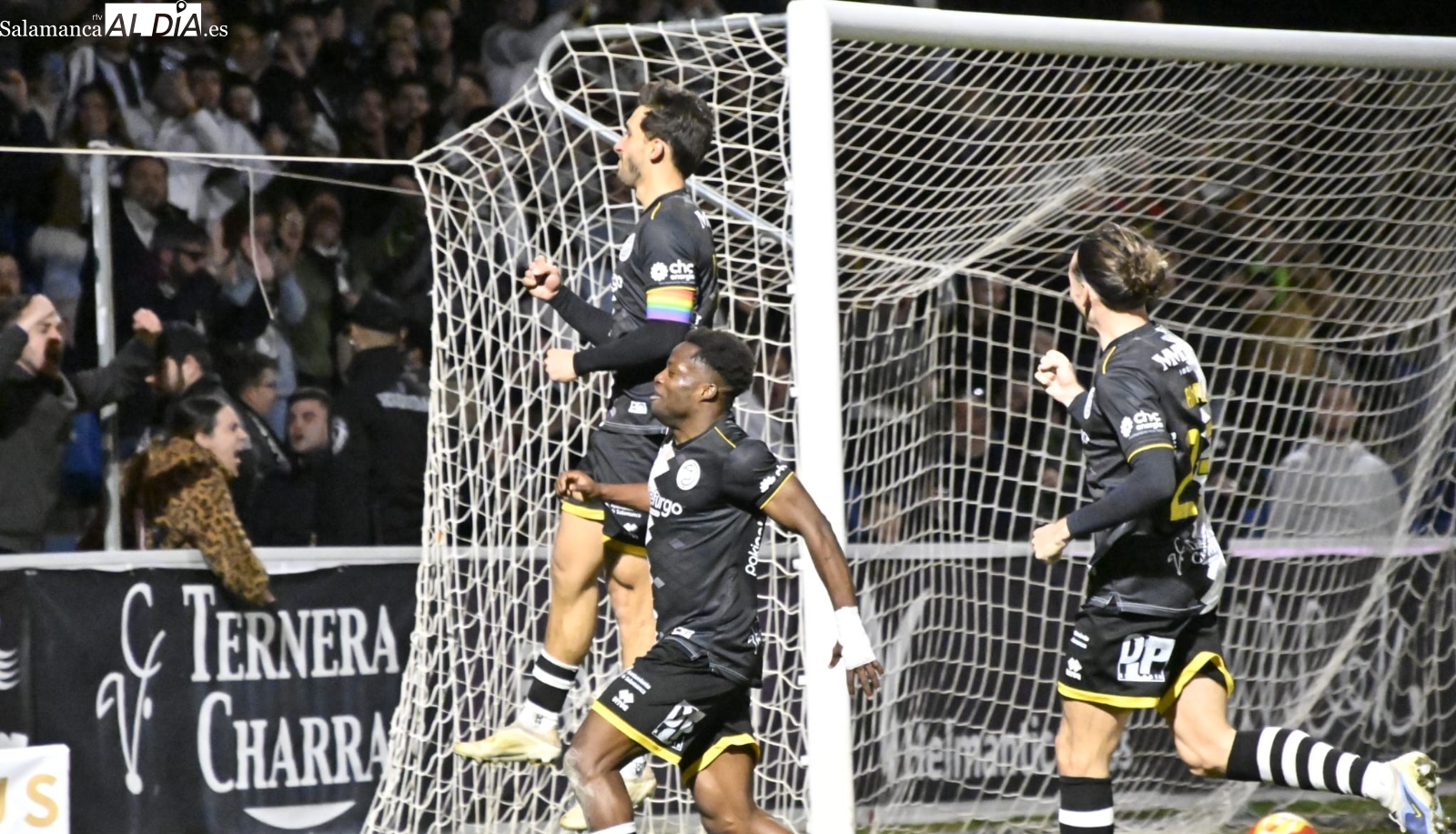 FOTOS Y VÍDEO | Unionistas sabe moverse entre Arenas movedizas y va atando la salvación para ¿soñar? (2-0)