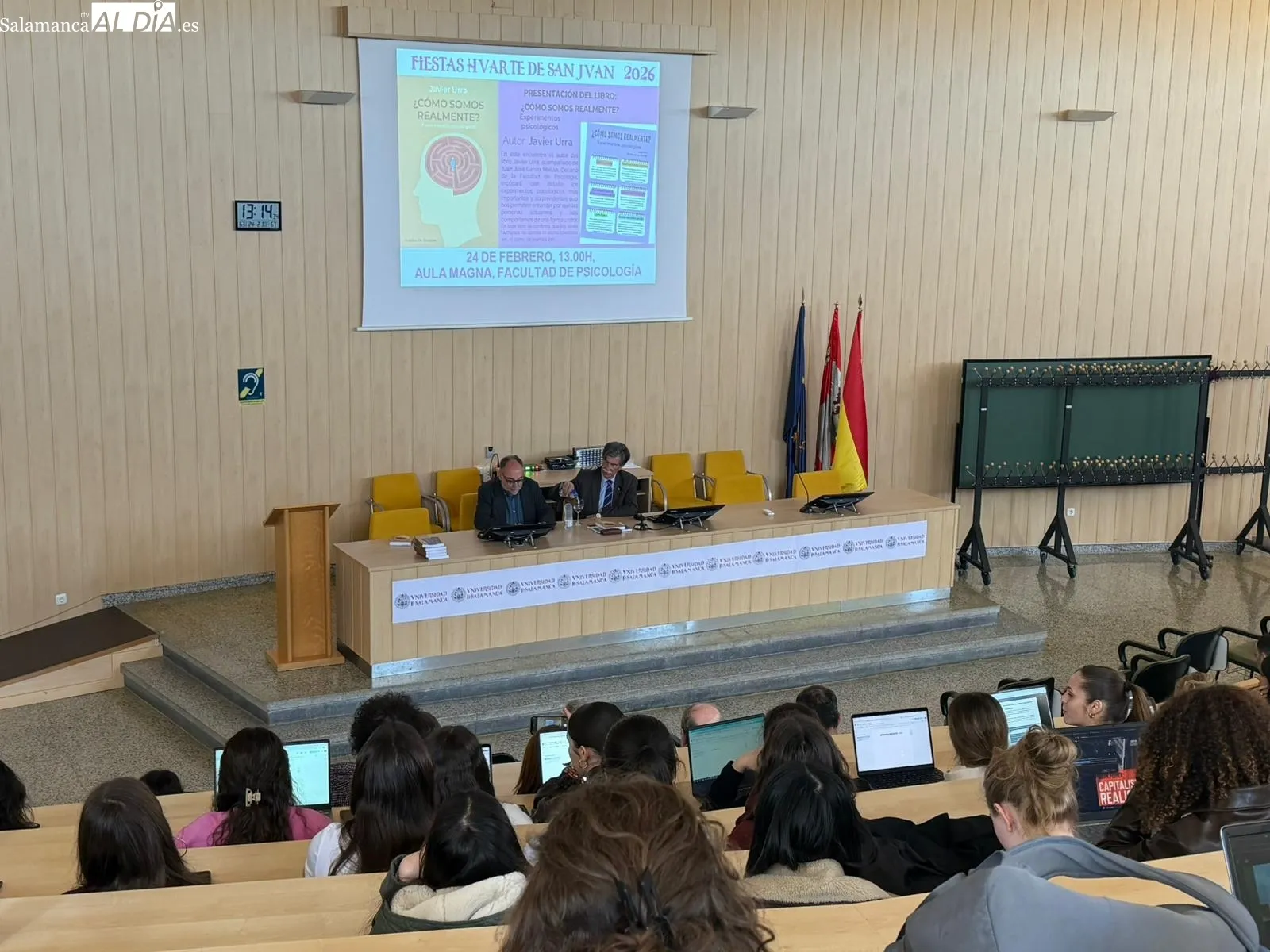 Javier Urra en la conferencia y presentación de su libro en la Facultad de Psicología de la USAL | FOTOS: Vanesa Martins 