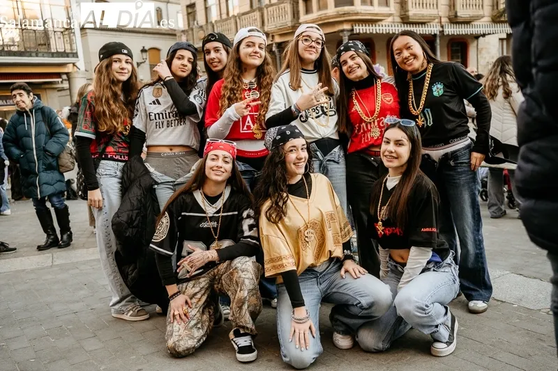 Foto 11 - Los disfraces ponen color al Martes de Carnaval en Alba de Tormes