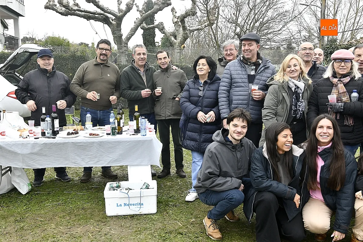 Foto 3 - El encierro a caballo propicia los tradicionales almuerzos camperos