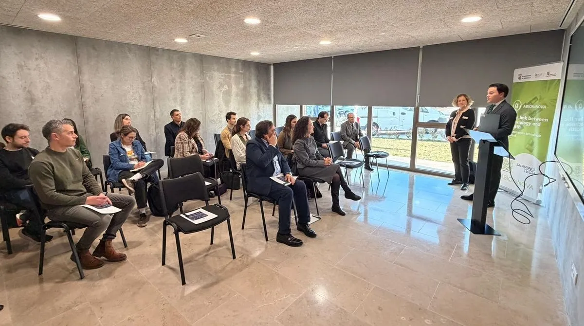 La Incubadora de Empresas Biosanitarias (Abioinnova) acogía un encuentro estratégico entre las compañías de su ecosistema y el Centro para el Desarrollo Tecnológico y la Innovación