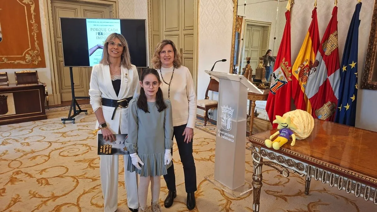 Foto 4 - La nueva directiva de Aerscyl es recibida en el Ayuntamiento, en la v&iacute;spera del D&iacute;a Mundial de las Enfermedades Raras