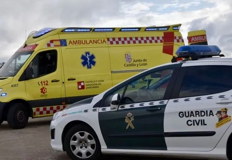 Herido de 57 años tras chocar con un árbol en Valdelosa