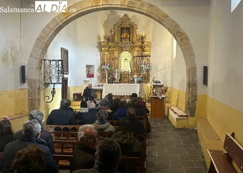 Foto 6 - Un bollo maim&oacute;n solidario para conservar la ermita de Otero en la fiesta de las Candelas