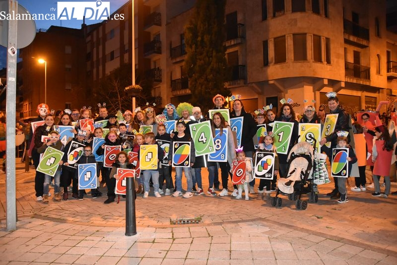 Carnaval Barrio del Oeste 2026: Desfile y música el lunes