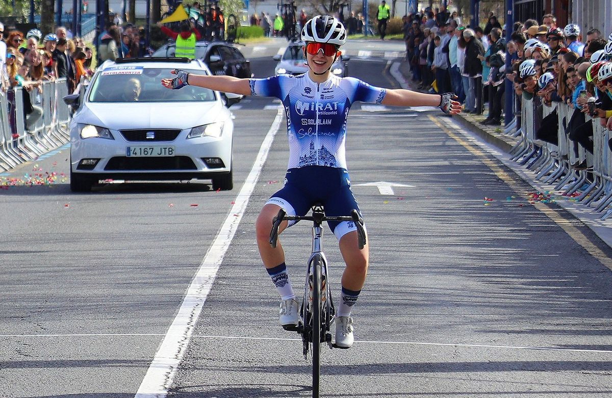 Naxara Odriozola lidera el Torneo Euskaldun tras ganar en Rentería