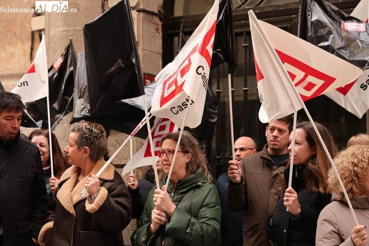 CCOO se moviliza en Salamanca para exigir más prevención ante el repunte de los accidentes laborales graves. Foto de David Sañudo