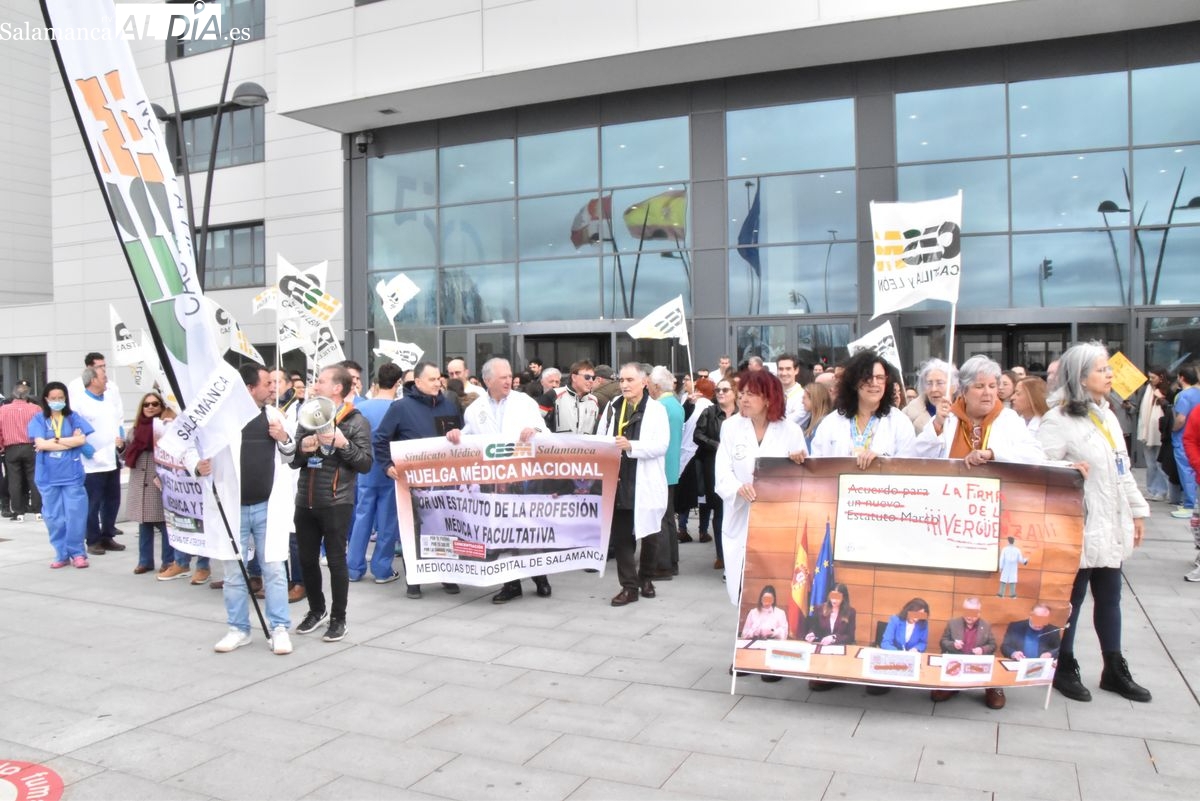 Concentración convocada por el sindicato CESM este pasado miércoles. Foto de archivo de David Sañudo