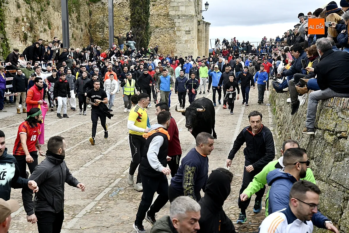 Encierros y desencierros lunes Carnaval