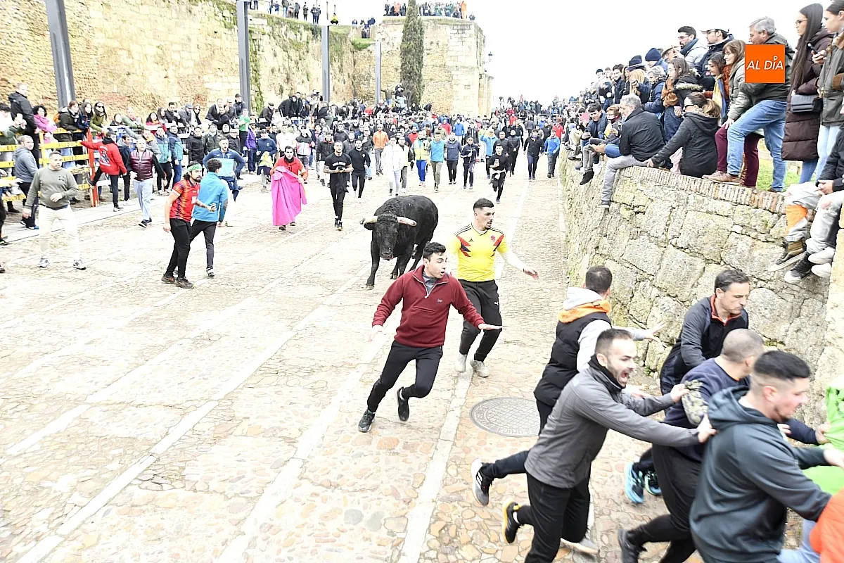 Encierros y desencierros lunes Carnaval