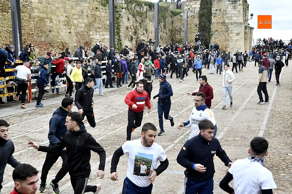 Encierros y desencierros lunes Carnaval