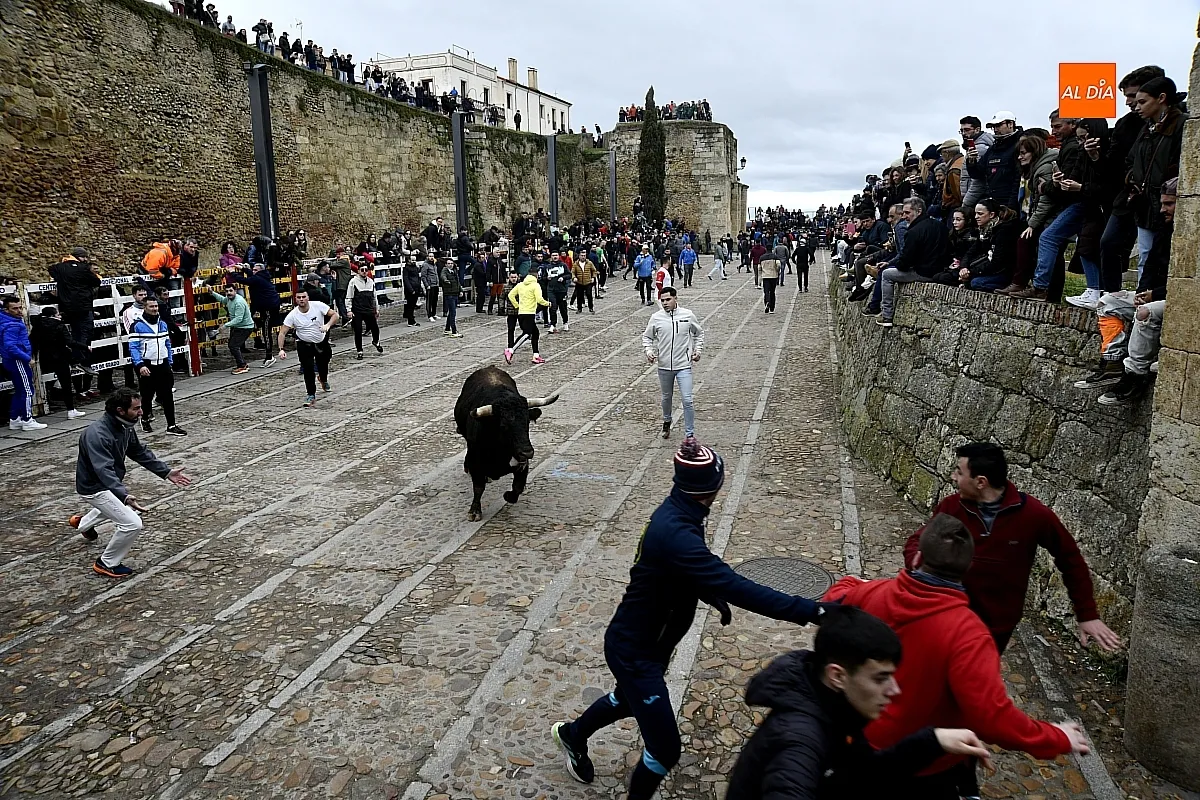 Encierros y desencierros lunes Carnaval