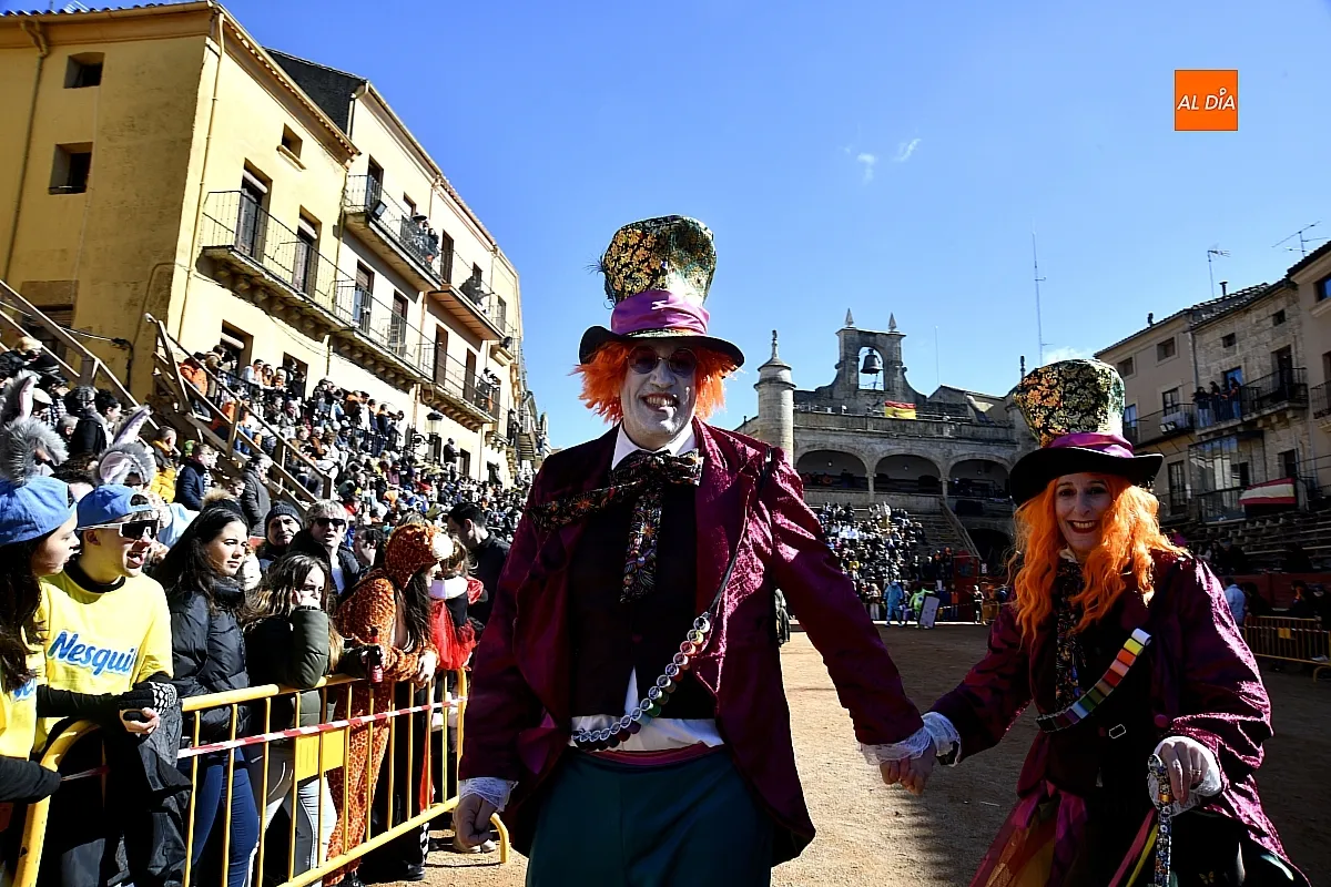 Desfile disfraz callejero Carnaval 26