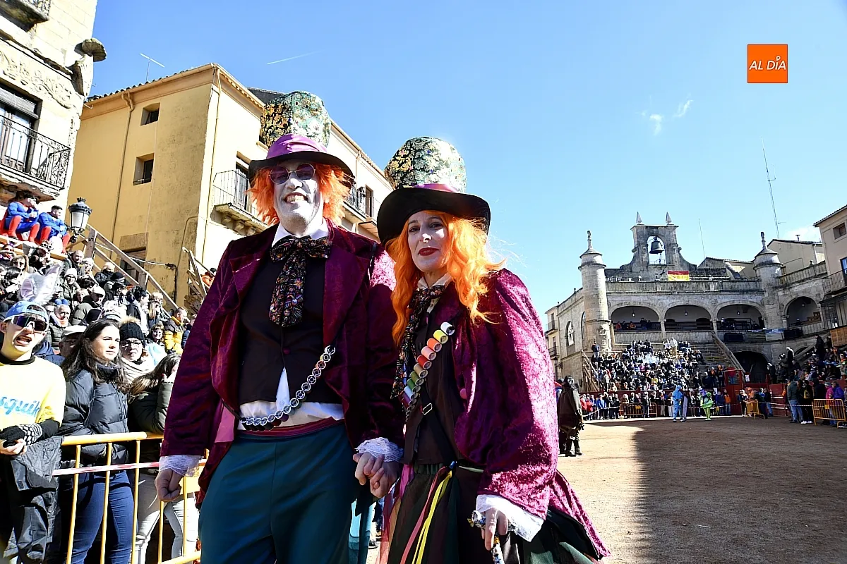 Desfile disfraz callejero Carnaval 26