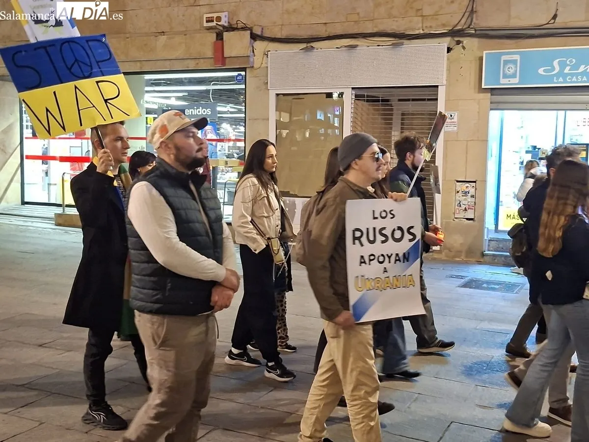 Foto 8 - V&Iacute;DEO Y FOTOS | Los ucranianos de Salamanca claman contra el olvido