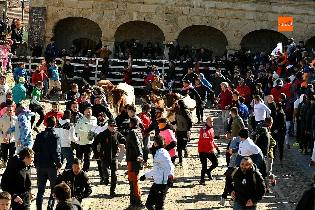 Encierro Urbano sábado Carnaval