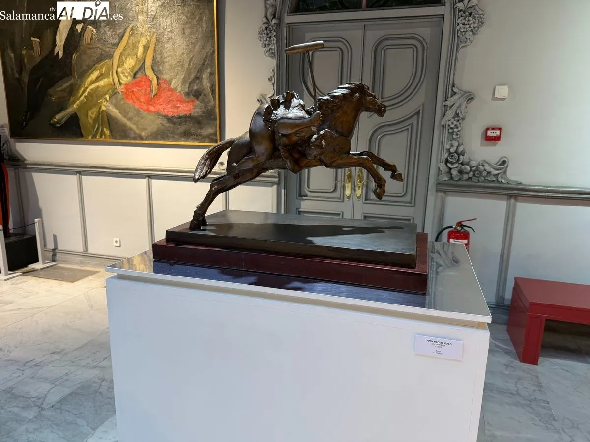 El Museo Art Nouveau y Art Déco acoge hasta el 1 de marzo una muestra del escultor chino Xu Hongfei. Foto de Vanesa Martins