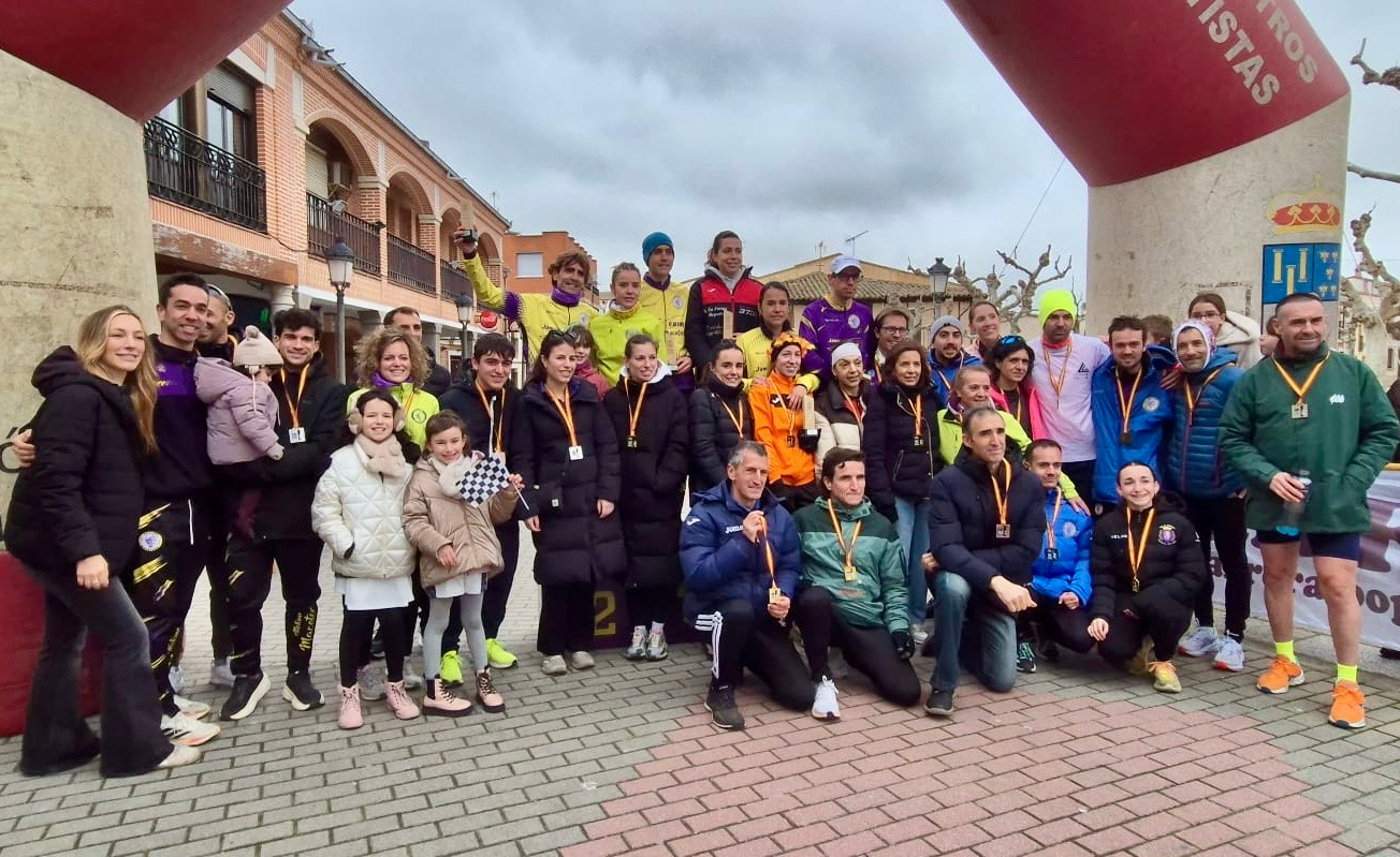 Juan Bueno y Vega Casas coronan la XII Legua Villa de Macotera, la conocida ‘carrera de las rosquillas’