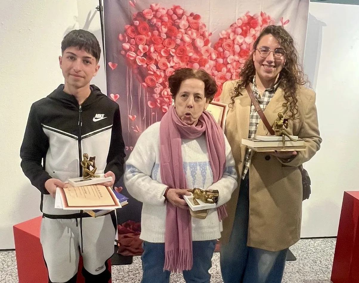 Foto 4 - Los ganadores del XI Concurso de San Valent&iacute;n de Los &Aacute;lamos Gastrolab reciben sus premios en un original acto