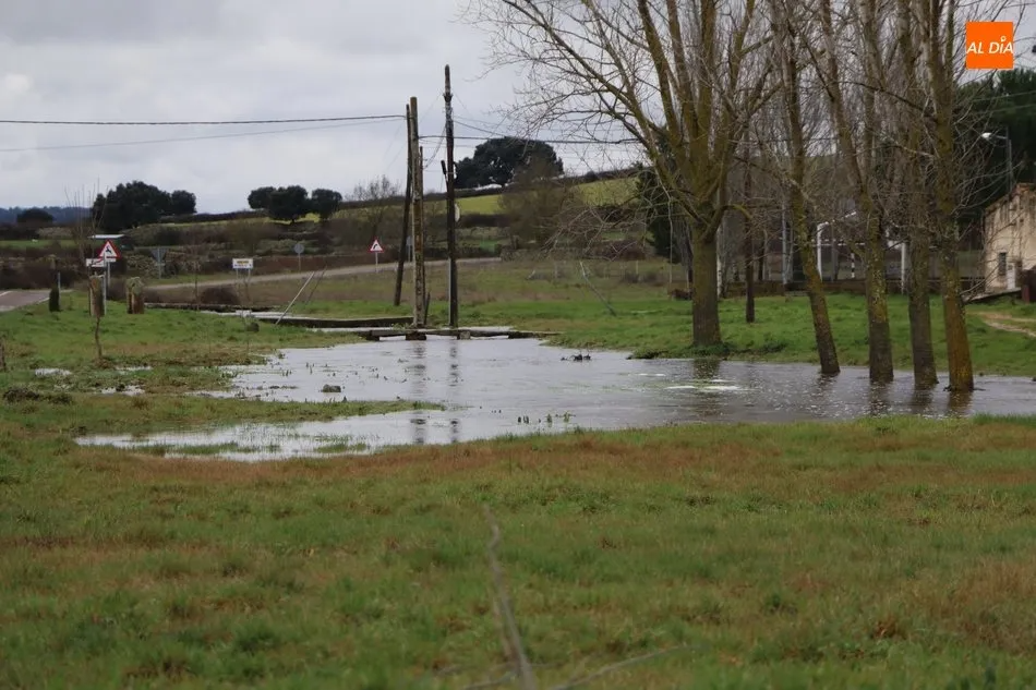 Yecla de Yeltes recupera el agua tras localizar la avería