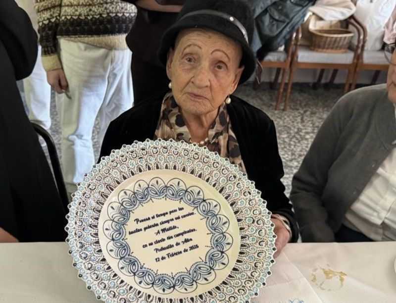 Matilde Miñambres cumple 102 años en Pedrosillo de Alba