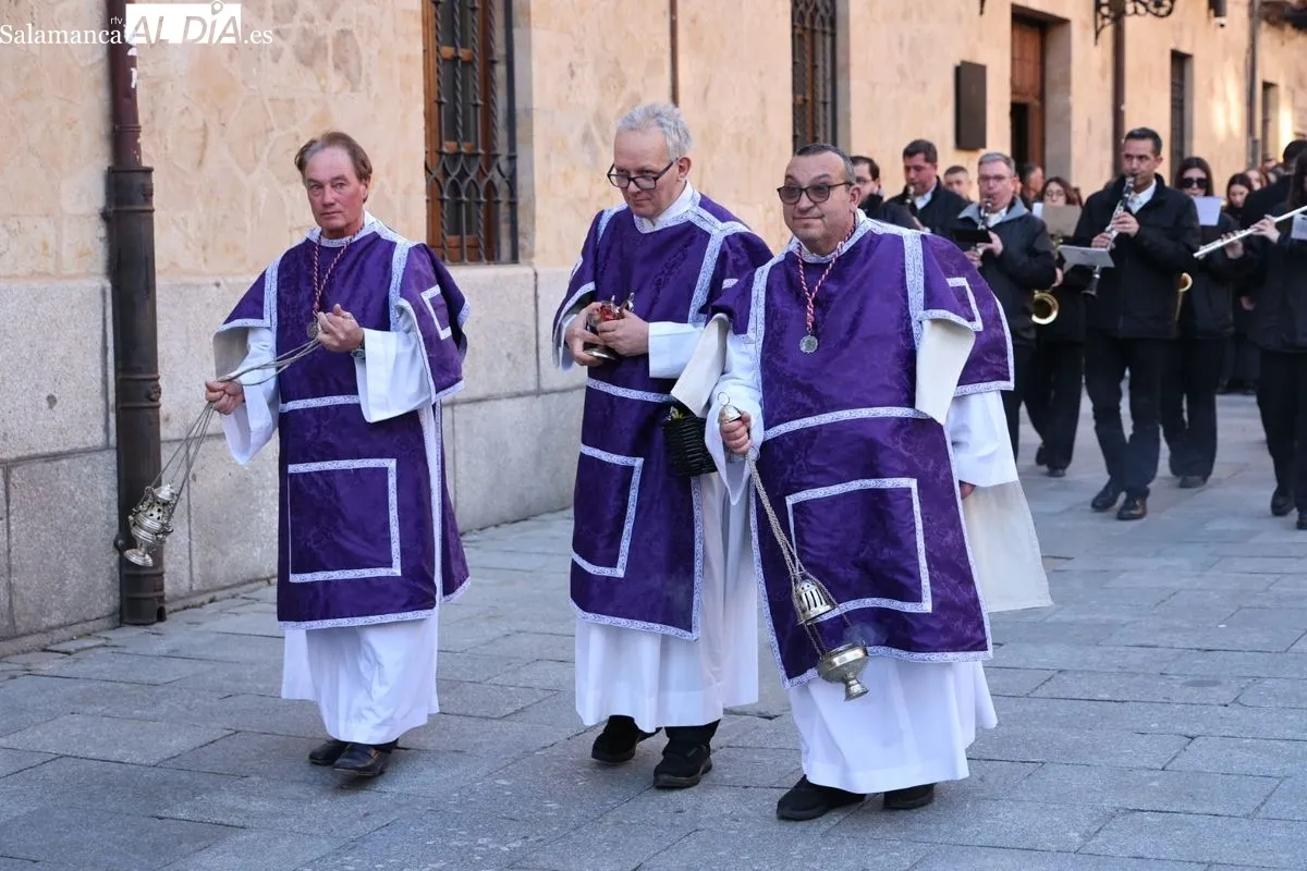 El Cristo de la Agonía preside el Via Crucis de la Junta de Semana Santa en el inicio de la Cuaresma | FOTOS: David Sañudo