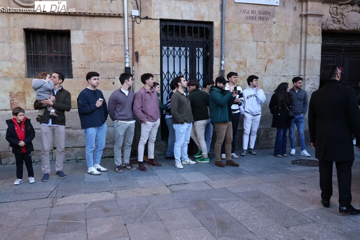 El Cristo de la Agonía preside el Via Crucis de la Junta de Semana Santa en el inicio de la Cuaresma | FOTOS: David Sañudo