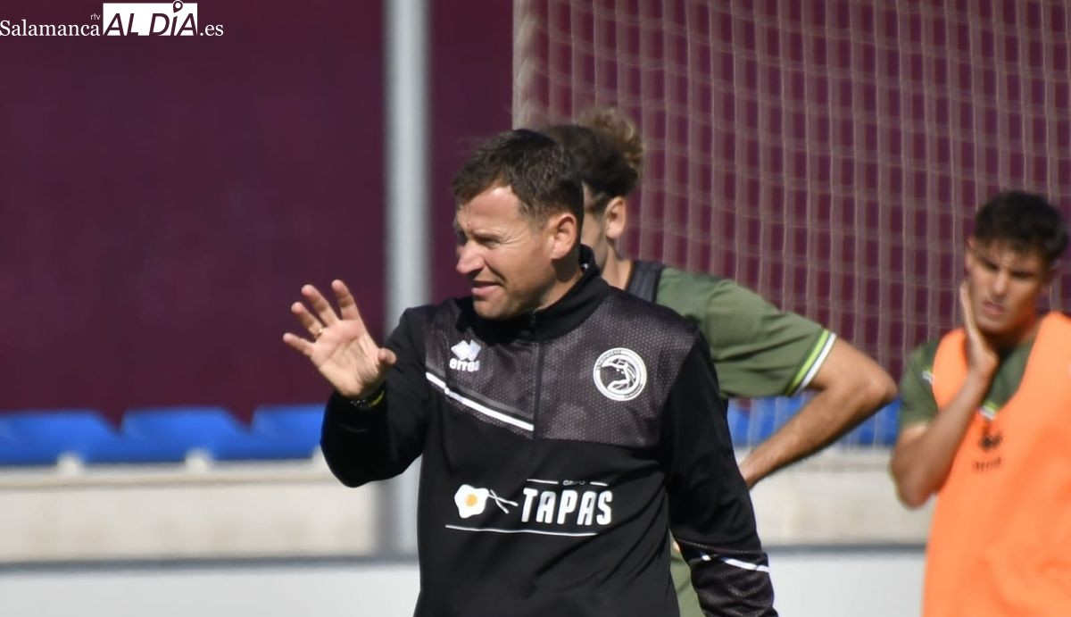 Mario Simón: Hemos pasado del descenso a intentar entrar en playoff. Si hubiera sido Jota u otro que no es Vadik, igual le habría tirado de las orejas...