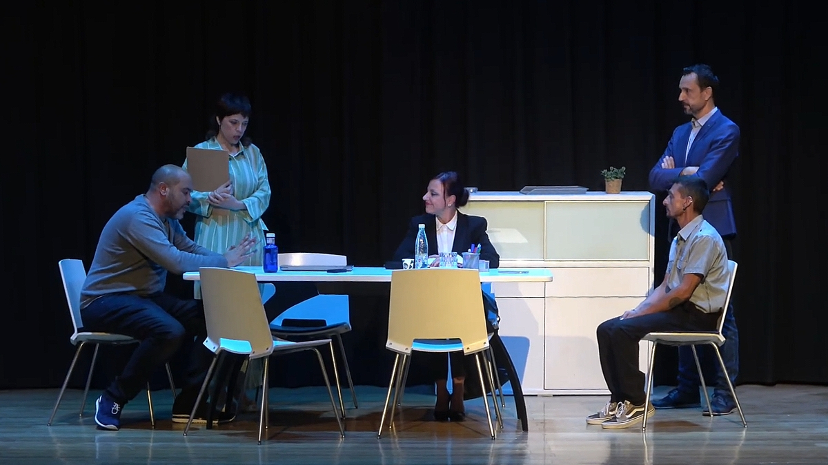 Teatro en Vitigudino: 7 años, un thriller sobre fraude fiscal