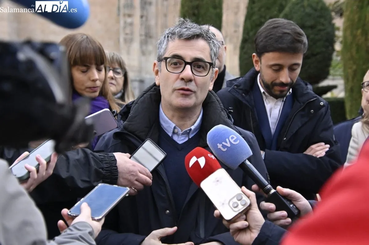 Foto 4 - FOTOS | El ministro F&eacute;lix Bola&ntilde;os hace campa&ntilde;a en Salamanca: "El PSOE es la &uacute;nica opci&oacute;n para desalojar al PP"
