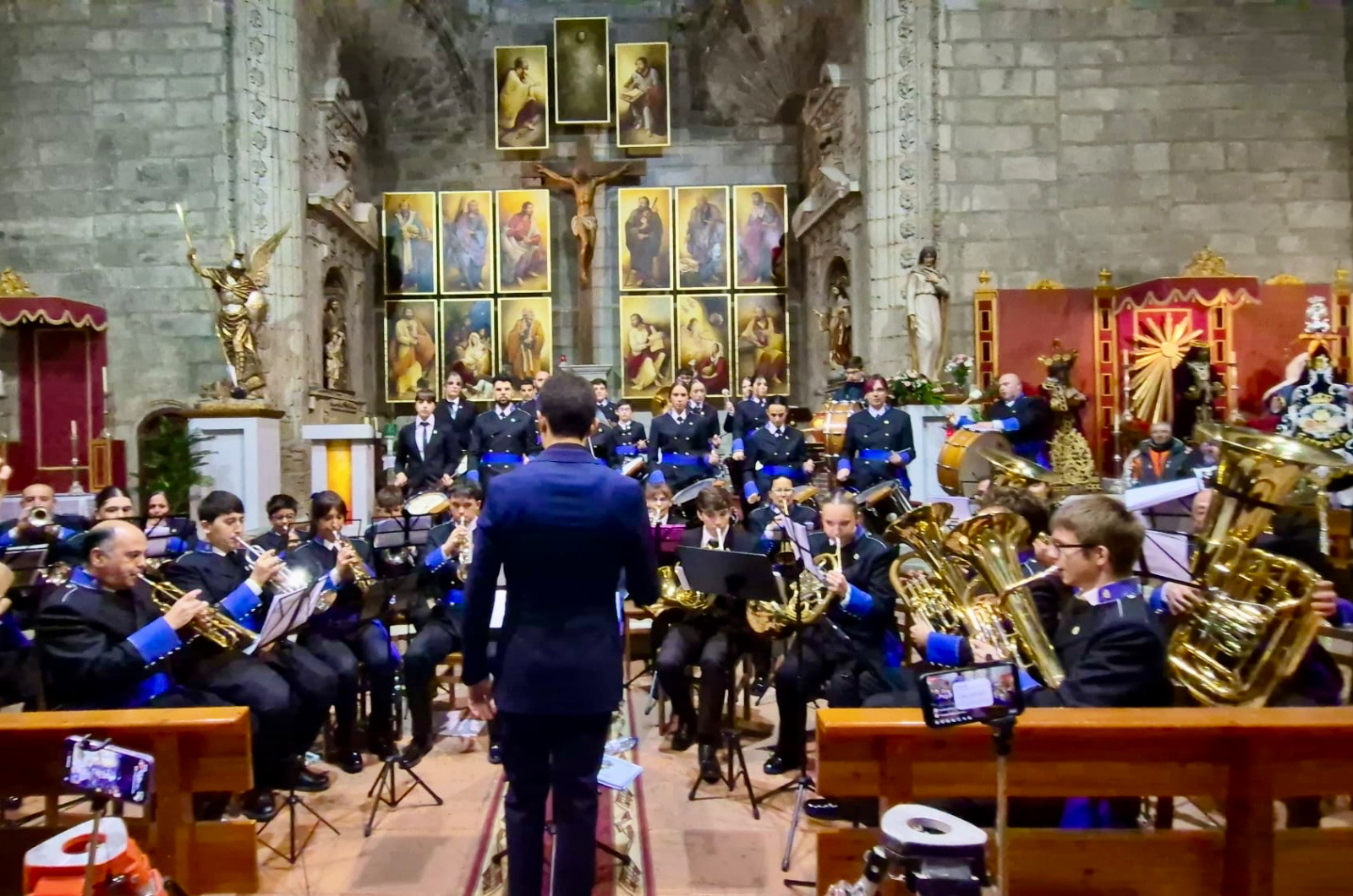 La Estrella y los ‘Sones Nazarenos’ anuncian la cercanía de la Semana Santa con su brillante concierto