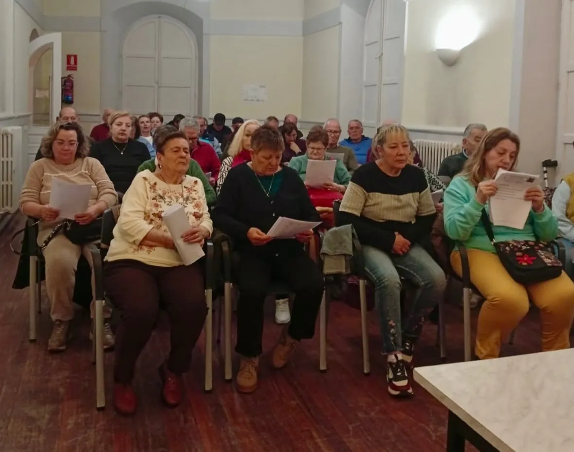 Foto 2 - Cuentas positivas, apoyo mayoritario y mirada al futuro en la asamblea anual de la asociaci&oacute;n de mayores y pensionistas San Miguel