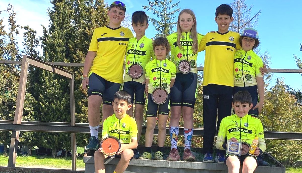 Éxito de la Escuela Moisés Dueñas en la Copa Castilla y León BTT