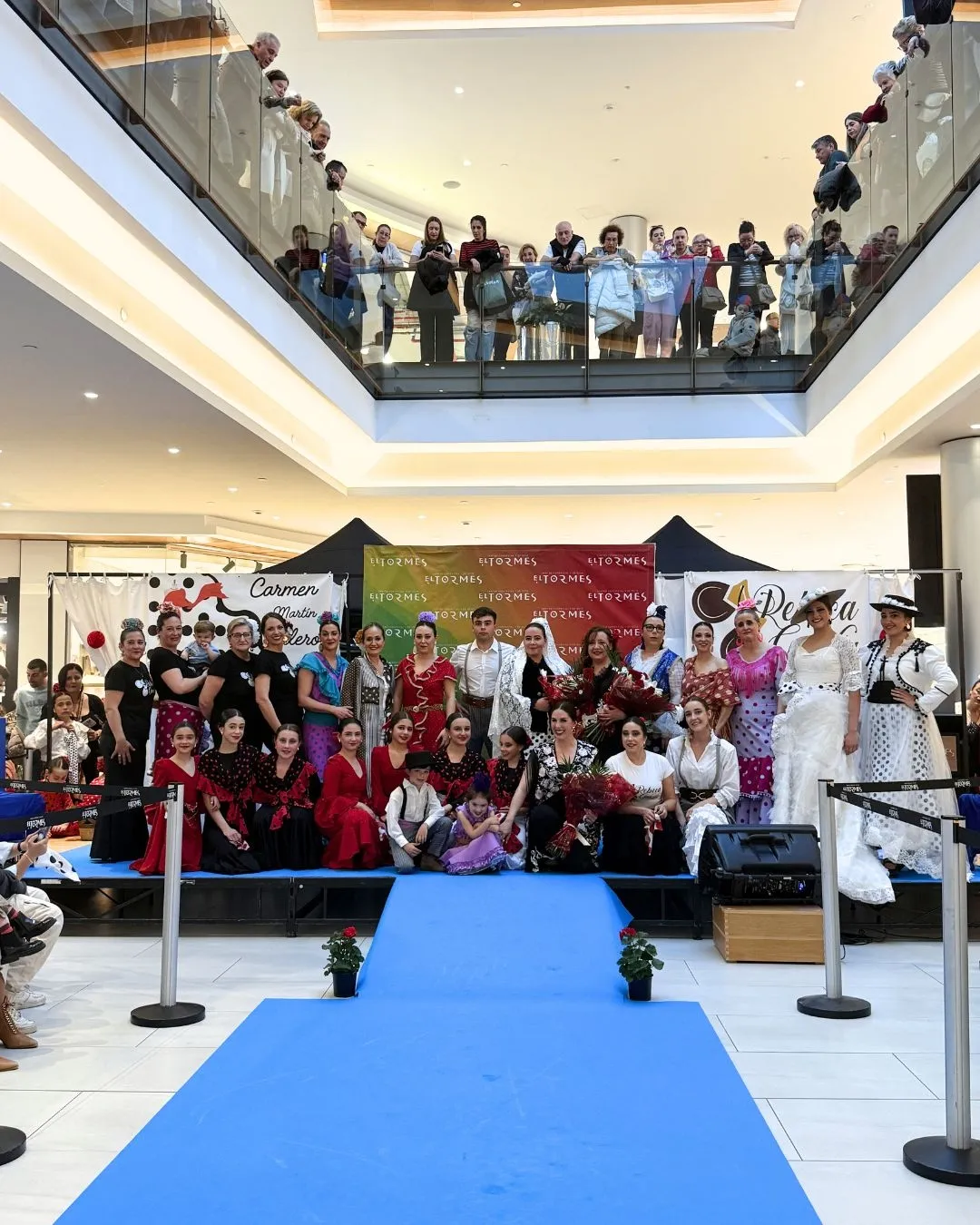 Foto 7 - El Centro Comercial El Tormes celebra su Feria de Abril con lleno absoluto