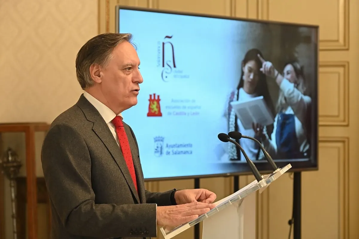 El Ayuntamiento de Salamanca y la Asociación de Escuelas de Español de Castilla y León han renovado su convenio anual